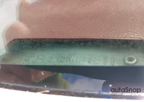 1992 Ford F150 из США, поврежденный, VIN 1FTCF15N5NKA78114